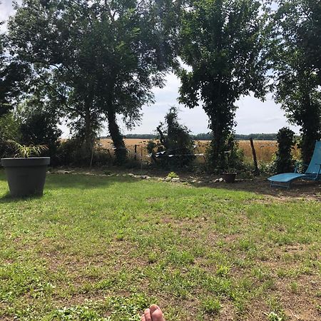 Les Geais Bed & Breakfast Saint-Pierre-la-Noue Екстериор снимка